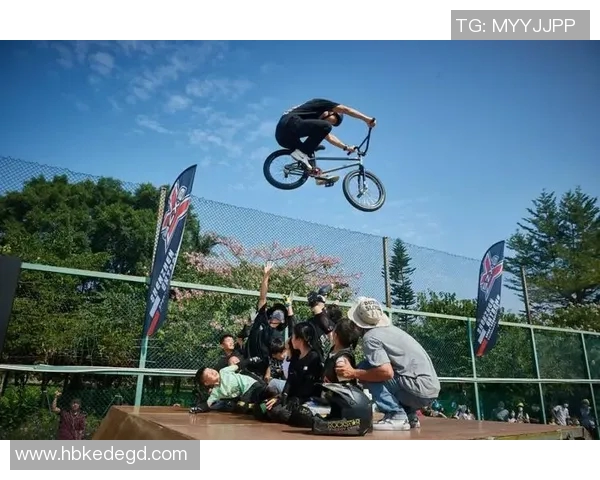 实时新闻深圳极限运动队的意识变革与热议极限运动的未来发展探讨